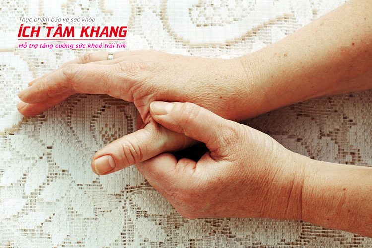 Run ngón tay cái cũng có thể xuất phát từ hội chứng rung giật cơ lành tính